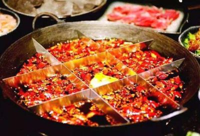 重慶老火鍋底料為什么那么出名？